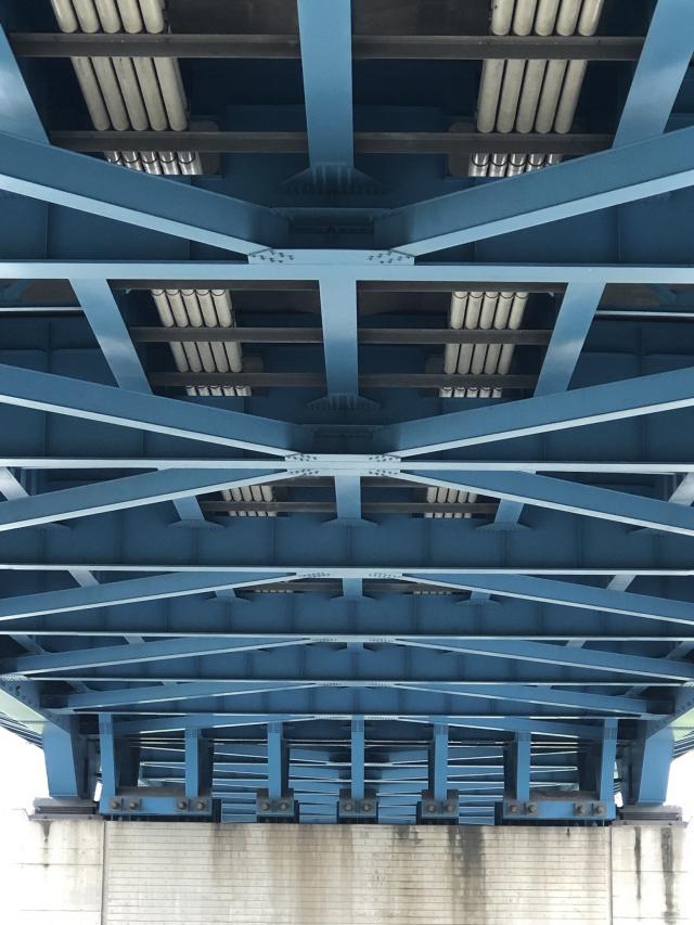 下から見上げる橋梁工学：丸子橋（東京都大田区-神奈川県川崎市）｜土木ウォッチング